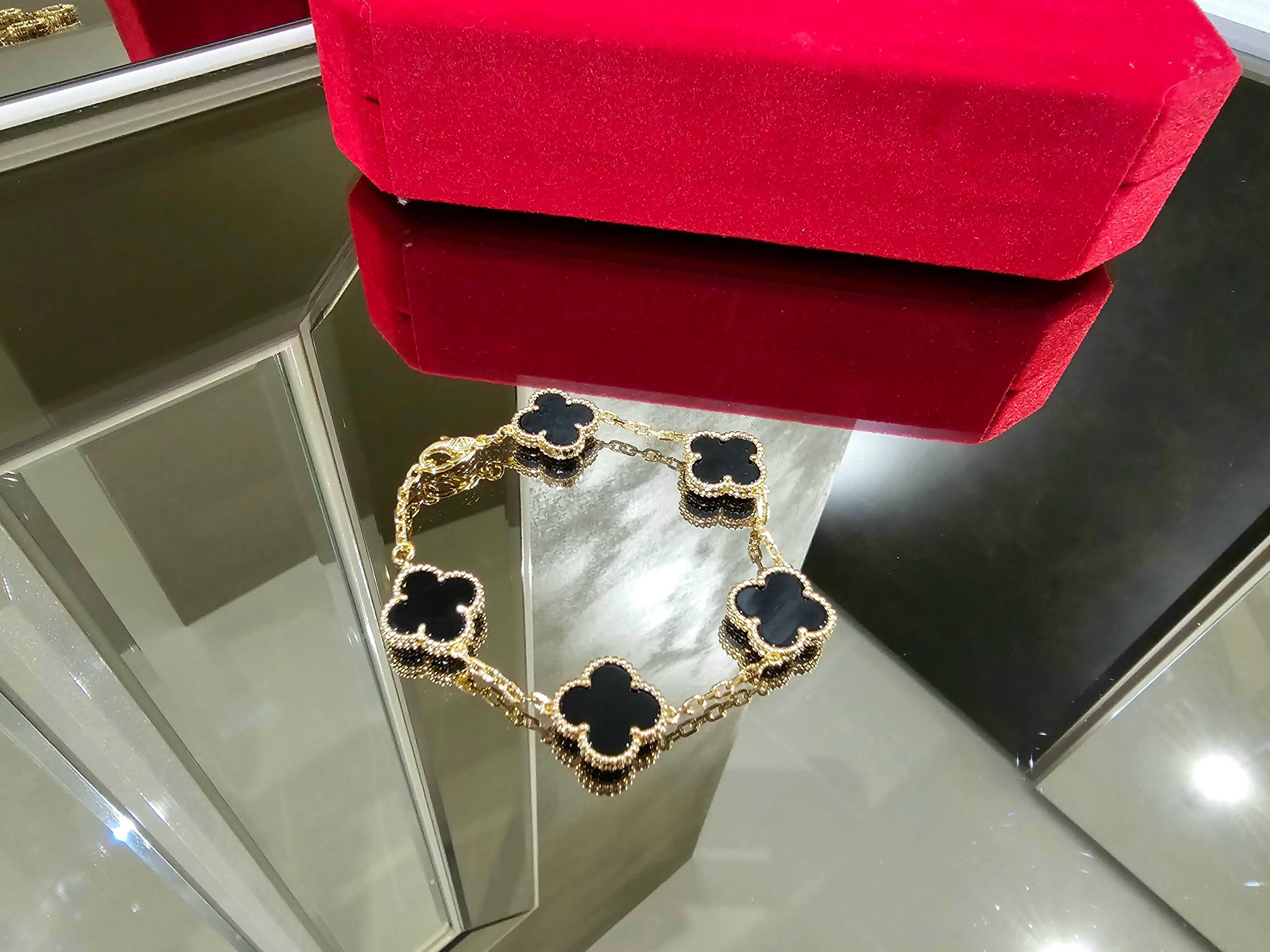 Van Cleef & Arpels VCA Rose Black 5 Vintage Alhambra Дамска Гривна