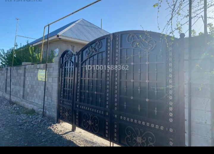 Жеке үй сатылады. Сарыкемер ауылында