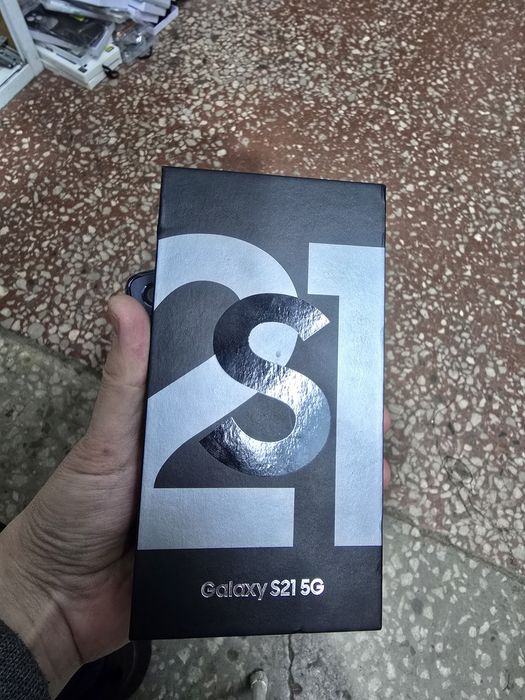 Продам самсунг s21 5g