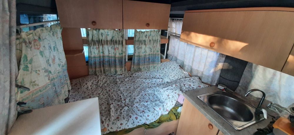 Бус пригоден кемпер