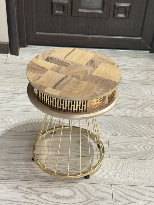 Măsuță Cafea / Taburet Decorativ - Design Modern Auriu și Lemn Masiv