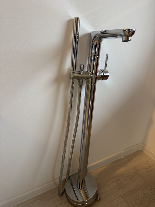 Baterie baie stativa pentru cada/dus Ferro finisaj cromat
