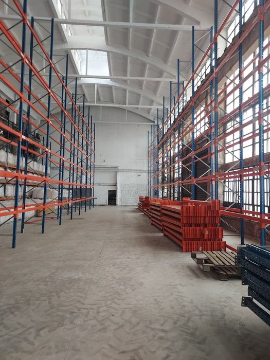 Rafturi depozitare marfa profesionale