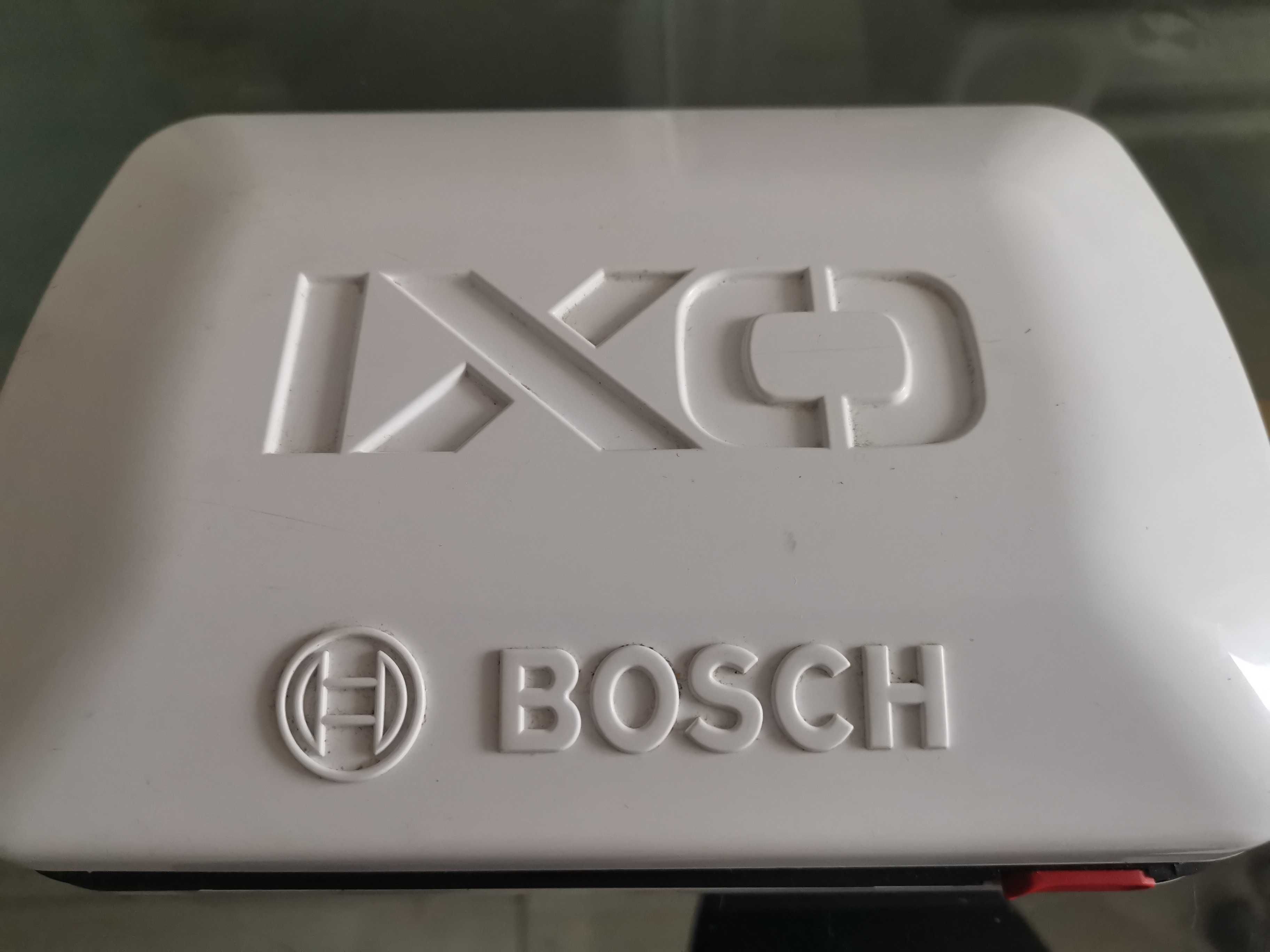 Vând șurubelnița  electrica Bosch ixo