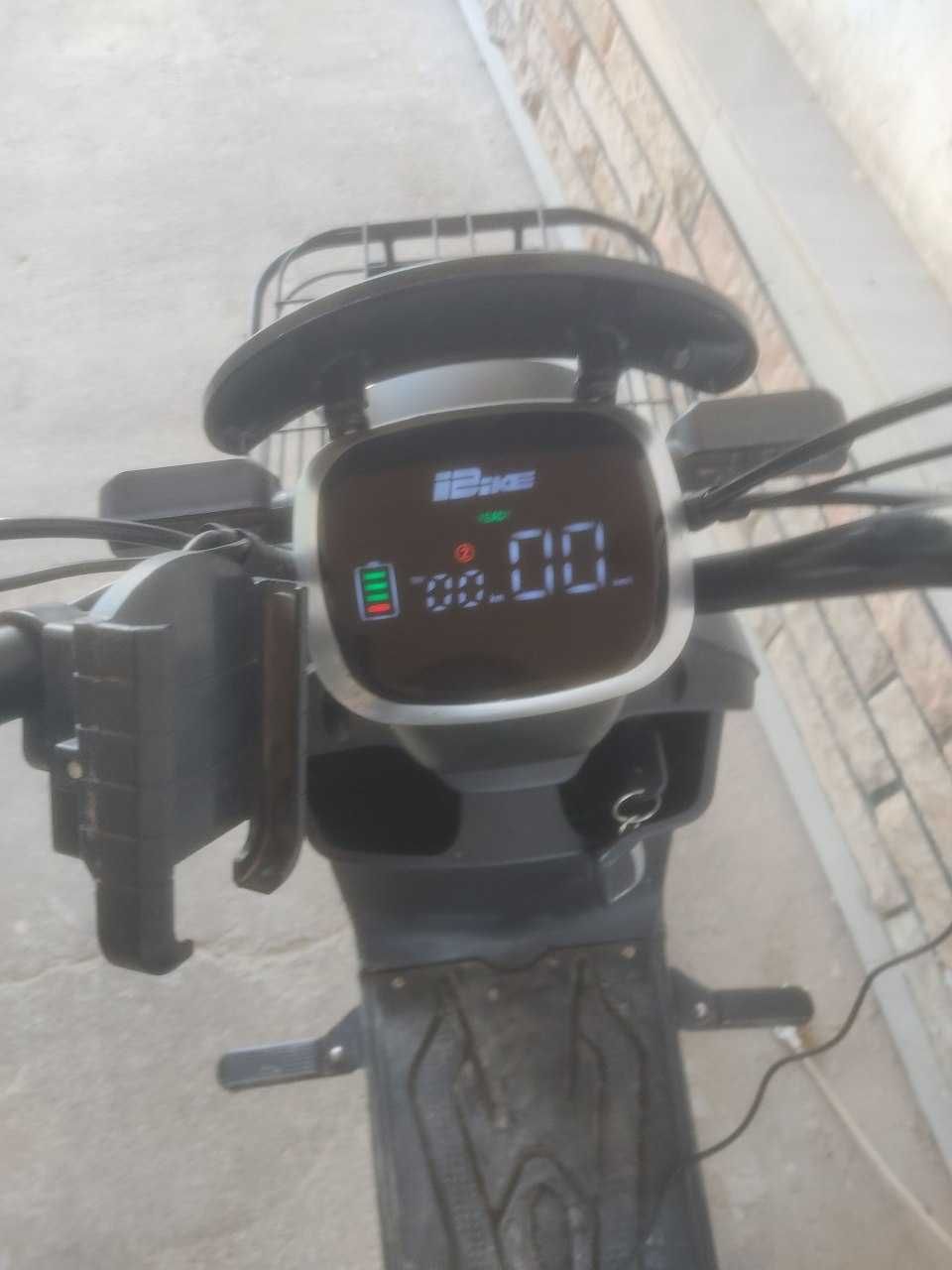 Elektro skutr 5ta akmlyator