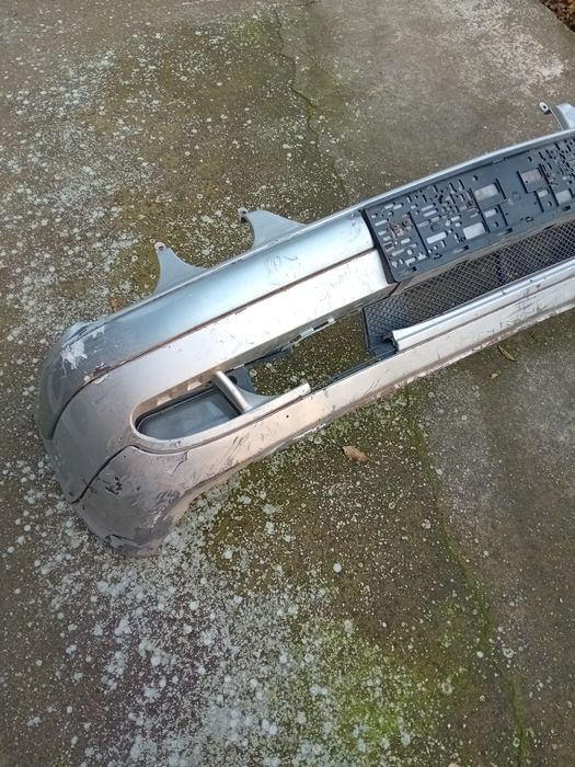 Предна броня за мерцедес цлк 200 W208 /98г.