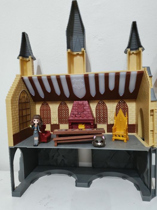 Хари Потър - замъкът Хогуортс