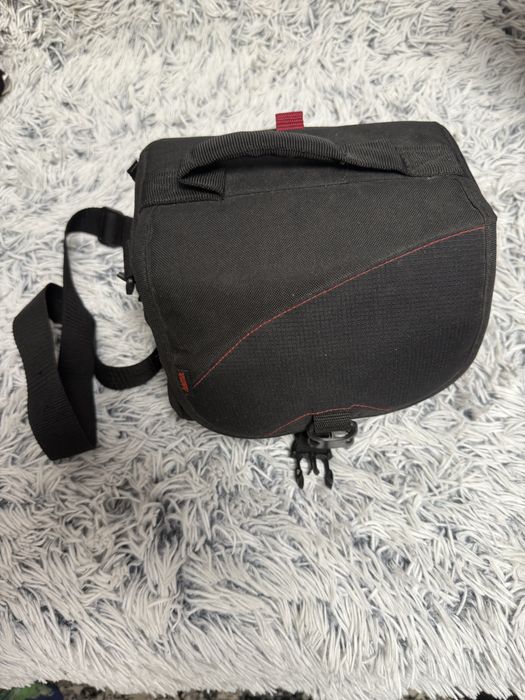 Aparat foto nikon se vinde