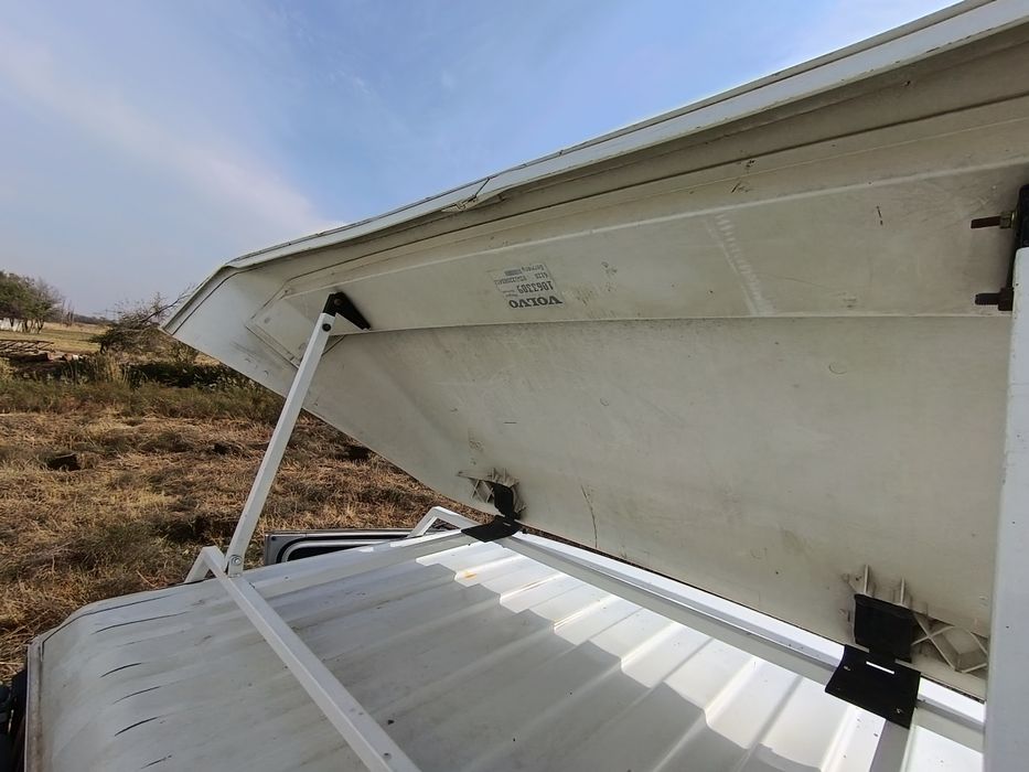 Karona vetravik spoller sotiladi xolati alo zavod volvo