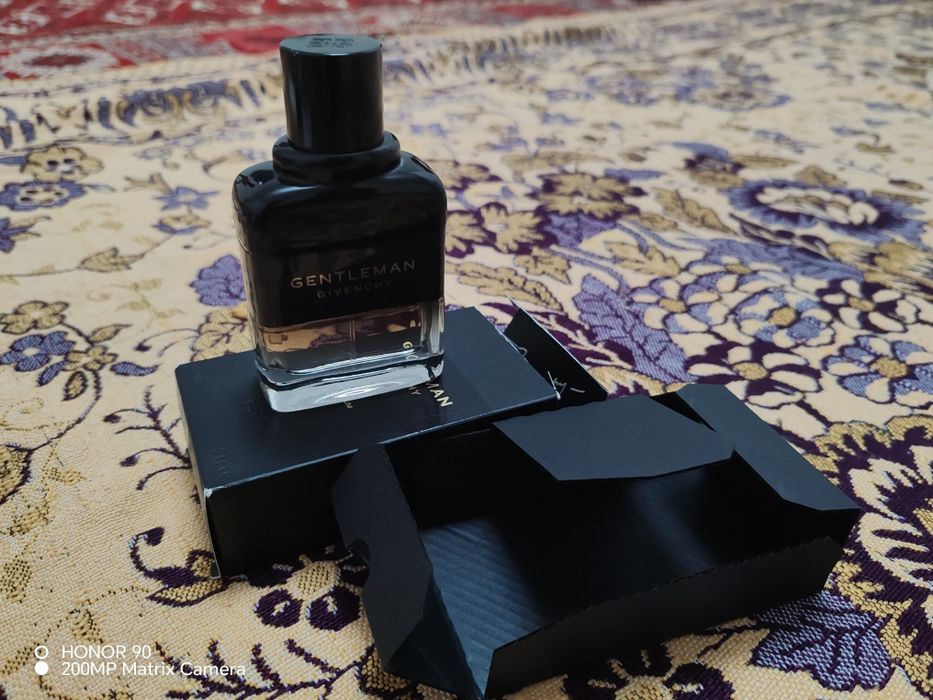 Порфиюм Gentleman givenchy
