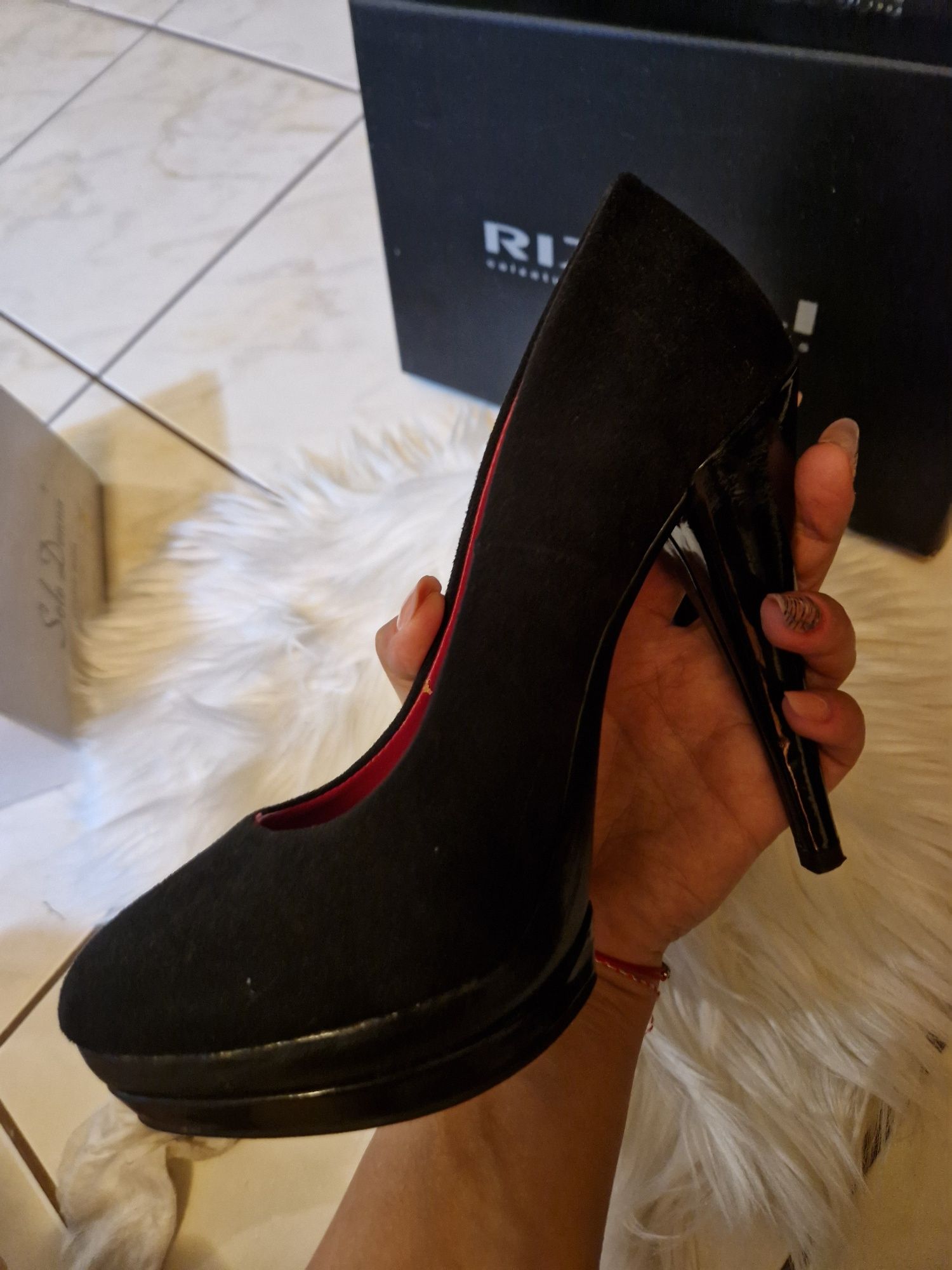Pantofi cu toc inalt 37