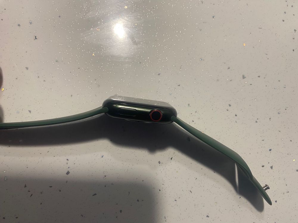 Applewatch 7/ 45 mm cu esim/lte