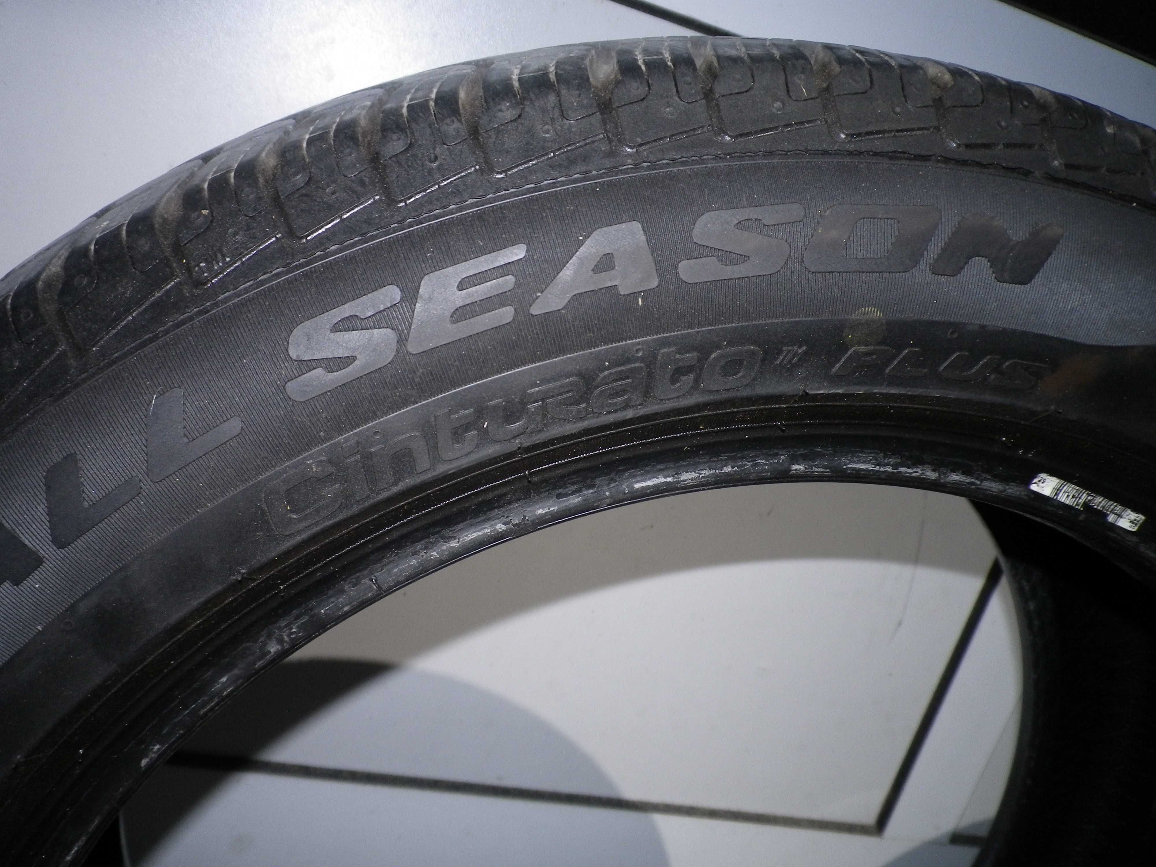 Всесезонни гуми Pirelli 215/55/18