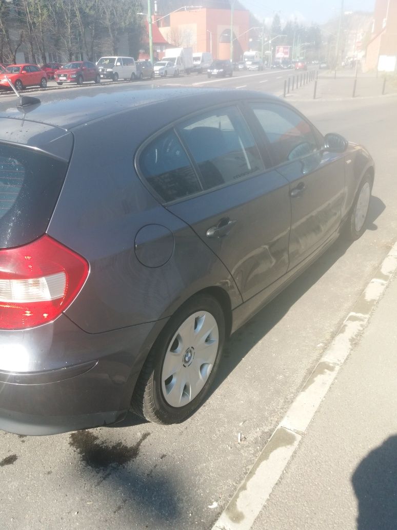 BMW SERIA 1 , 116i