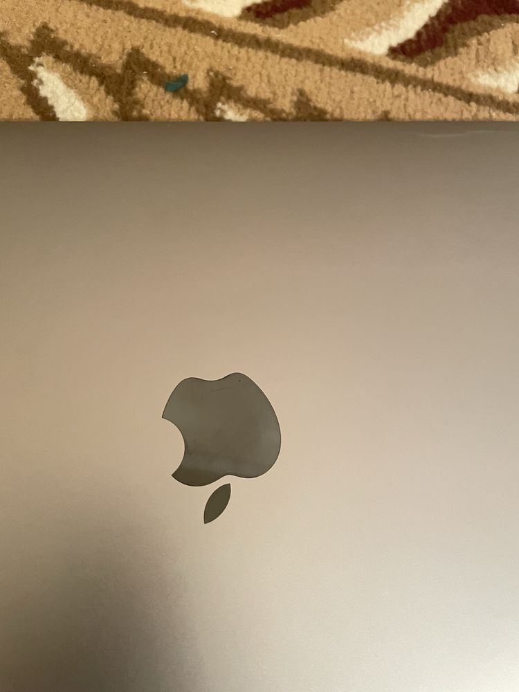 MacBook Pro 2018 (13-inch) – A1989