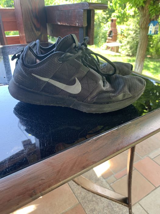Nike pret negociabil