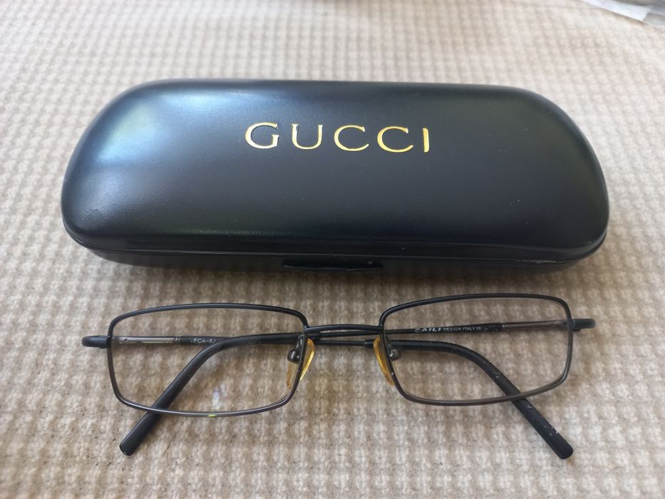 Ramă de ochelari Gucci cu etui și lentile