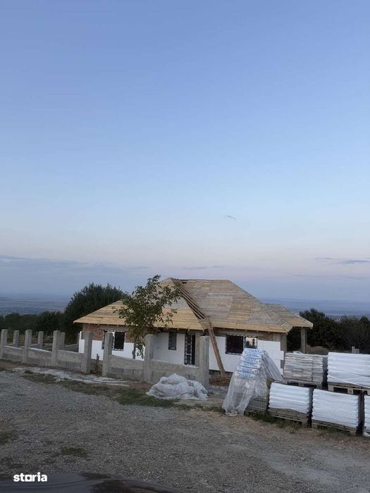 Casa în construcție (se predă la cheie)- direct de la proprietar