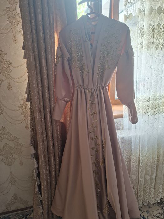 Vechirni koylak sifat yaxshi