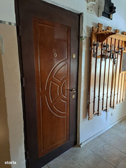 Ap. 2camere PC parter Velența,termopan,gresie,faianță,dublă orientare