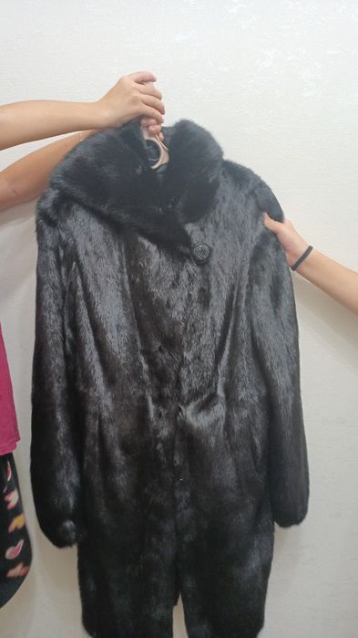Норковая шуба в хорошем состоянии