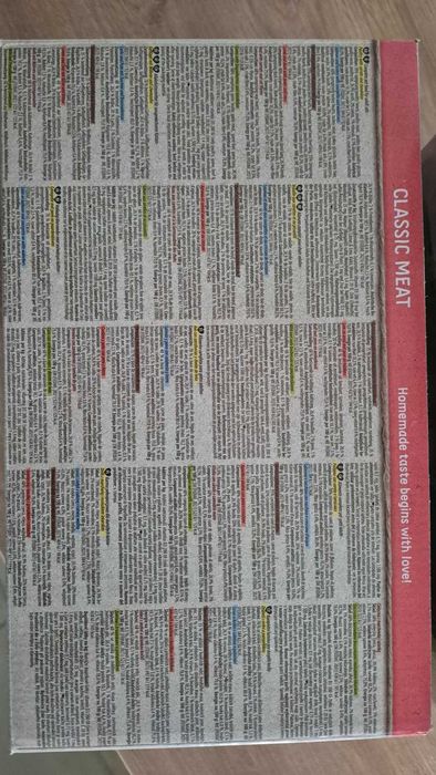 Mancare de pisici Feringa Classic Meat Menü Pliculețe 23 x 85 g