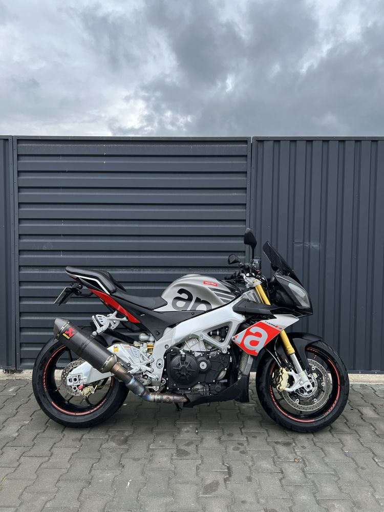 Aprilia Tuono V4 APRC