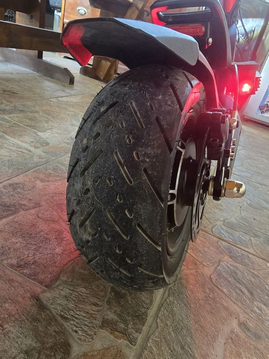 Тротинетка електрическа НОВА