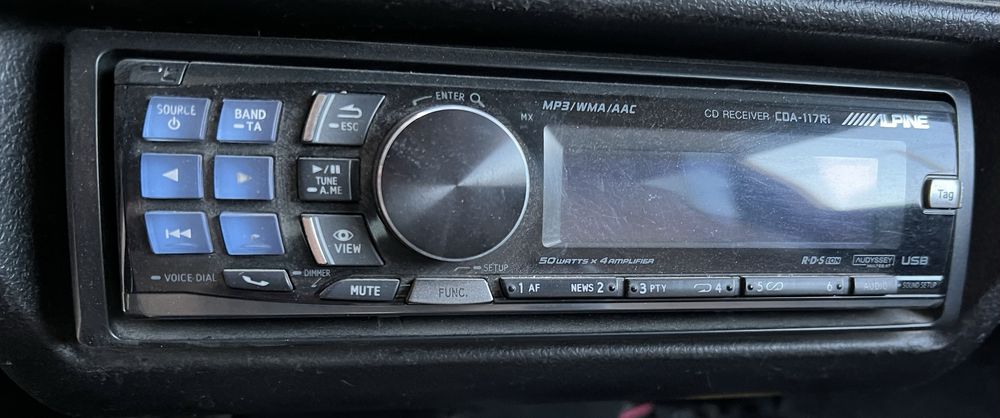 ALPINE CDA-117Ri original