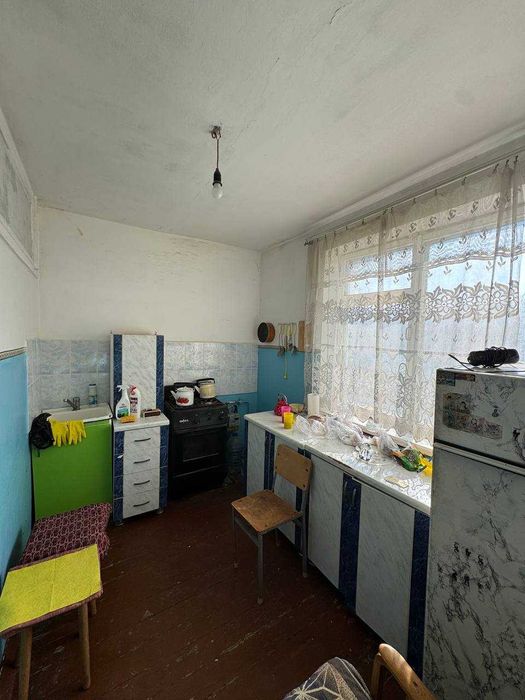 Продается 2-х комнатная Радуга