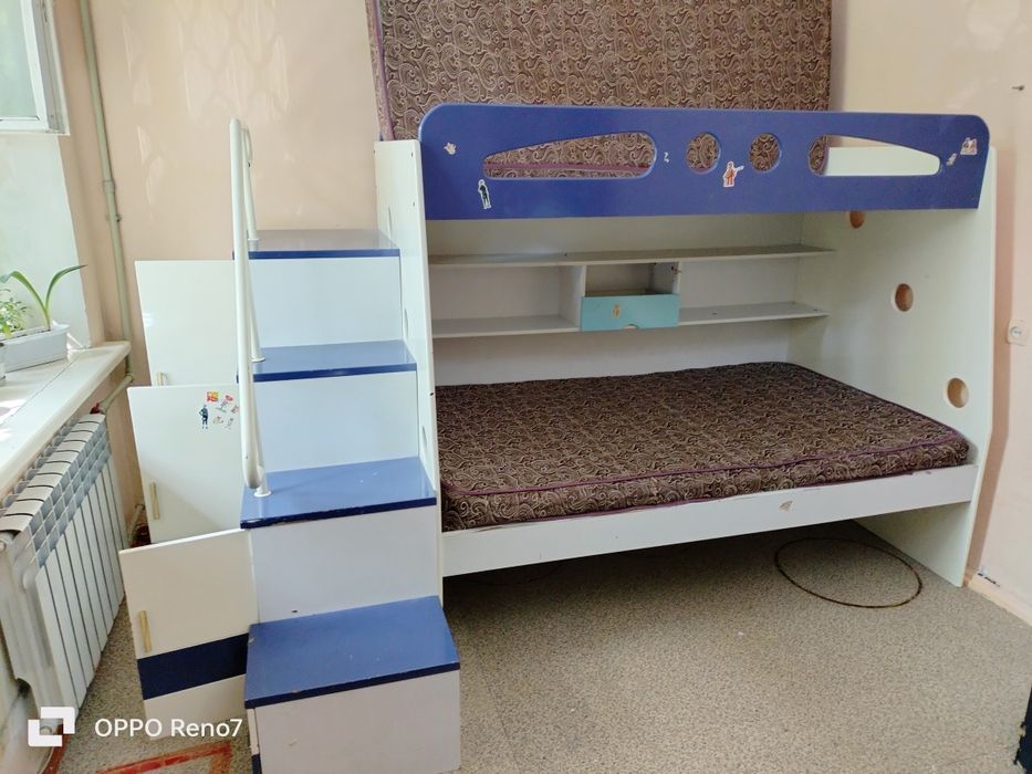 Кровать продам большой