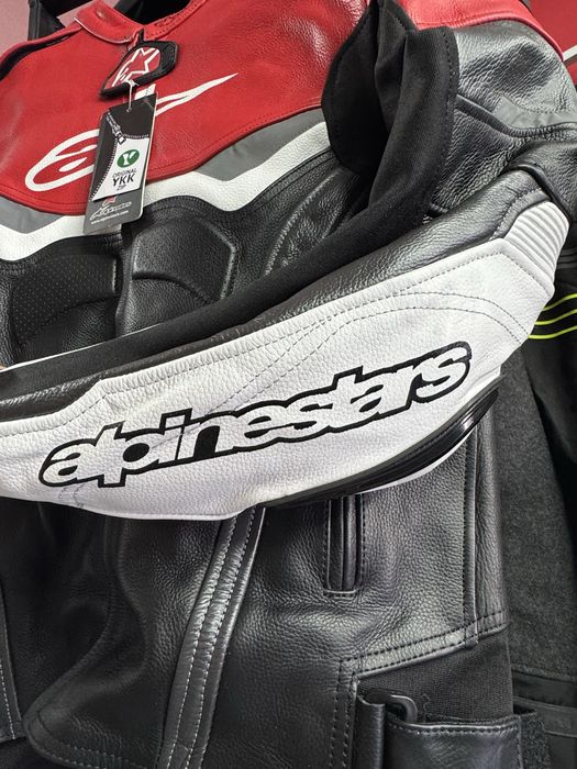 Кожено яке за мотор Alpinestars с гърбица-  M
