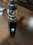 Țigară electronică GeekVape Aegis + atomizor Zeus – stare excelentă