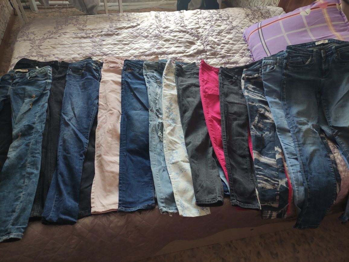 Продам джинсы разных размеров