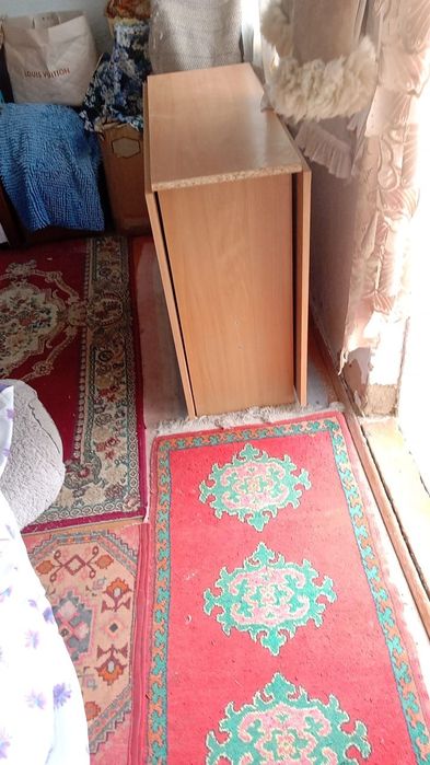 Стол книжка продам