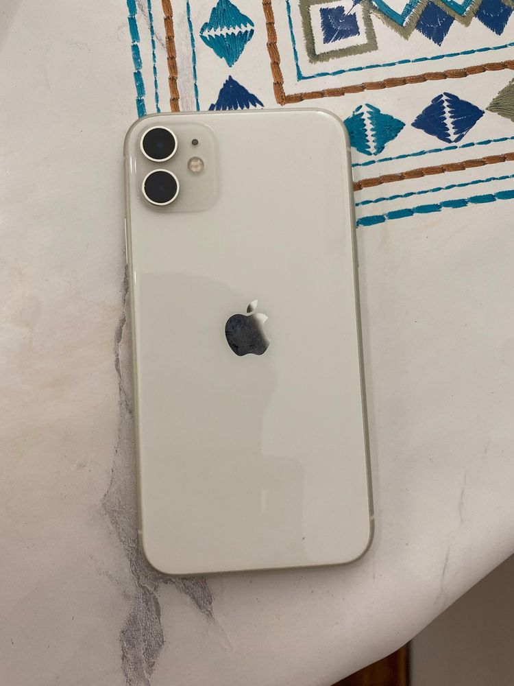 Iphone 11 White