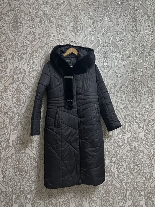 Зимняя куртка 4000 тенге