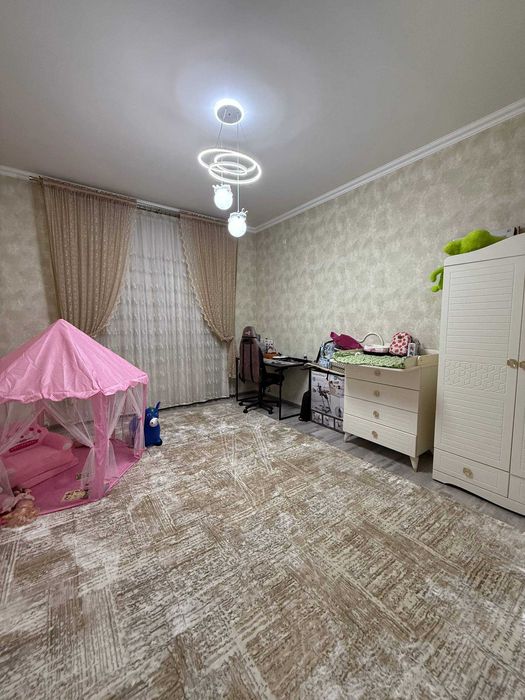 Юнусабад Гулистон. Таййор Эвро котедж 2-сот 5-хона. Сотилади.