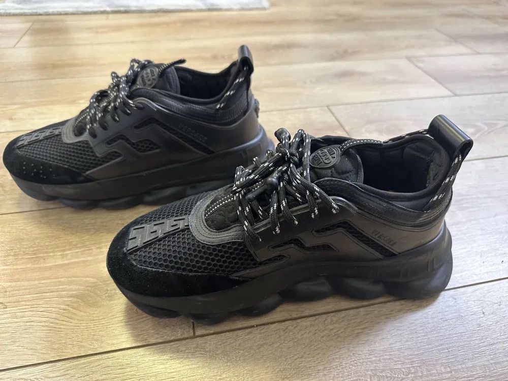 versace chain reaction black