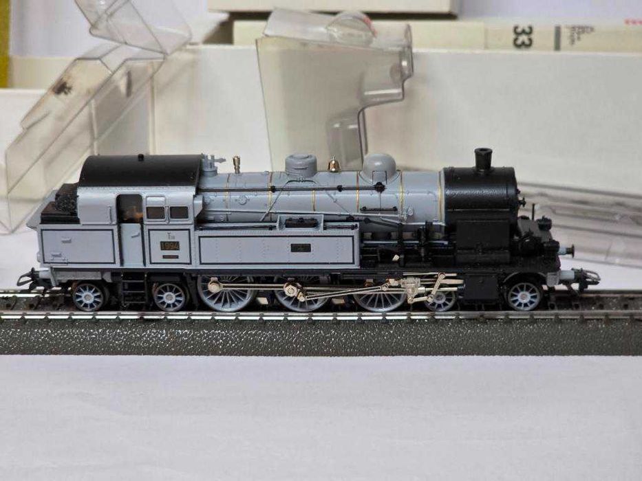 locomotiva cu aburi prusaca Marklin T 18 - editie de muzeu