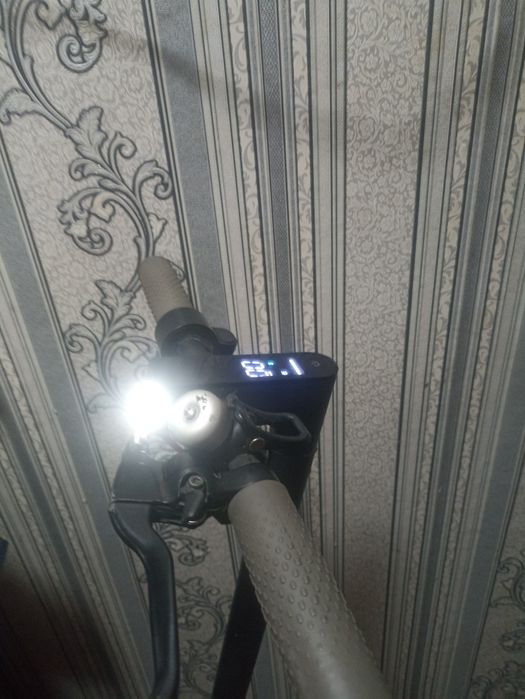 Обменяю самокат на телефон