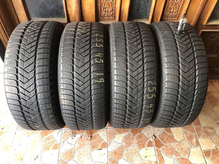 255 45 19 Pirelli de iarna
