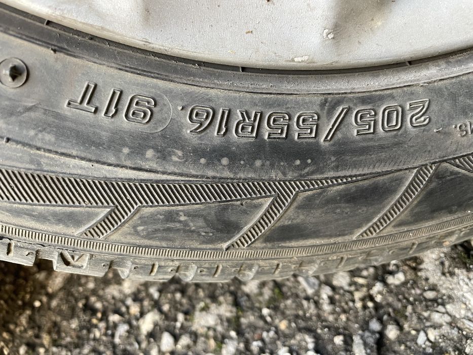 Джанти пежо 16 цола с гуми