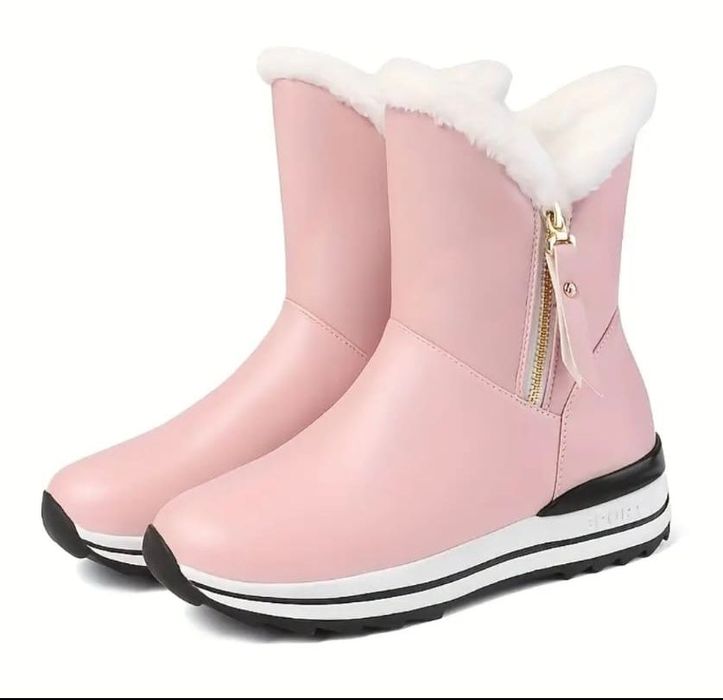 Cizme de ploaie si zapada