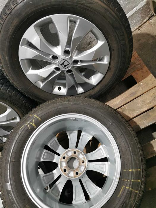 Jante Originale Honda CRV . R17 cu anvelope de iarna