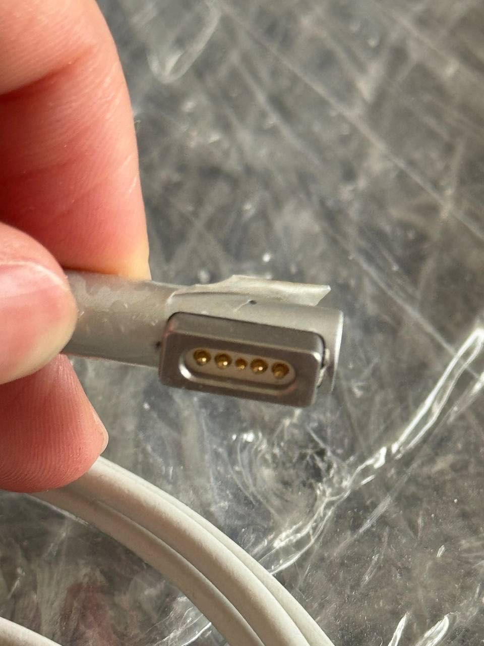 Кабель с разъемом Magsafe 1