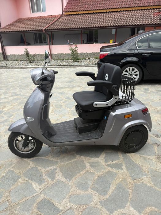Triciclu electric