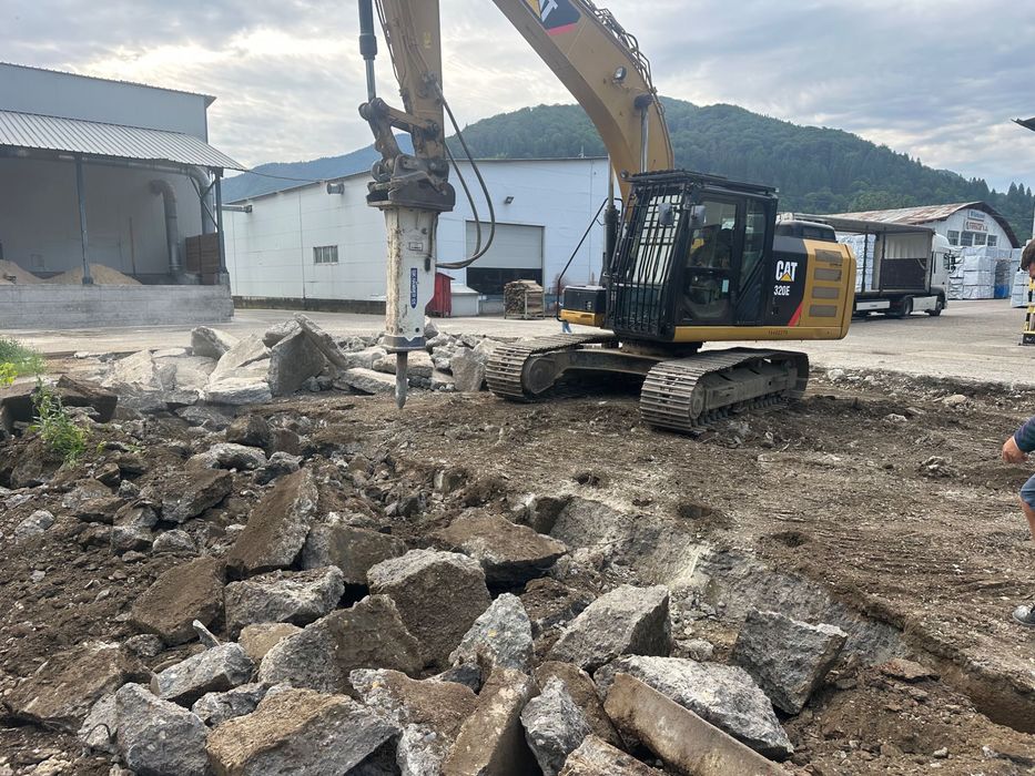 Terasamente Demolări Transport Basculabil