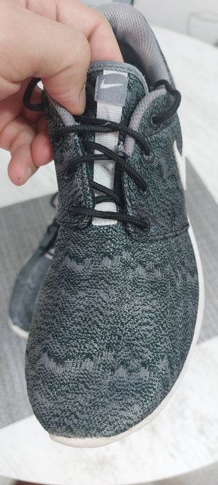 Nike sneakers unisex