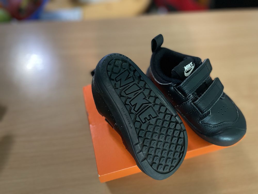 Маратонки Nike pico